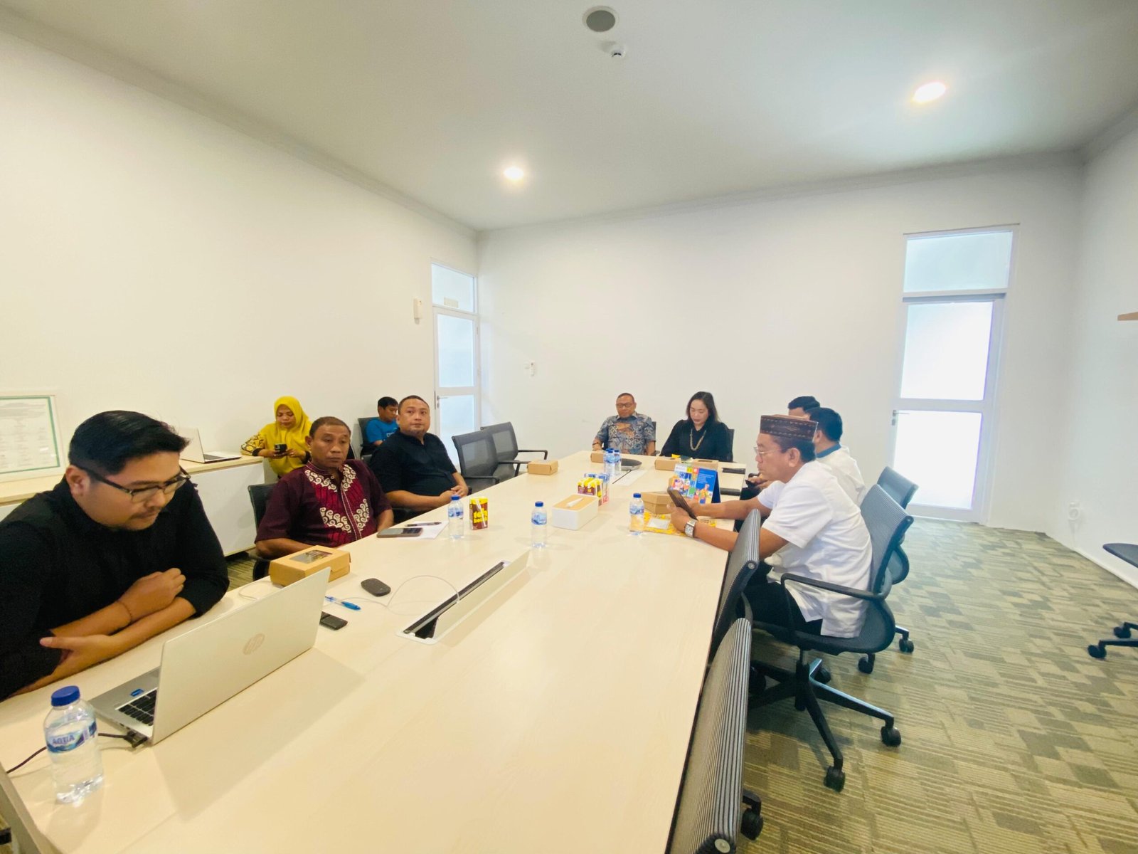 Pj Sekda Mohamad Trizal Entengo Hadiri Rapat Tindak Lanjut Program Perlindungan 100 Pekerja Rentan