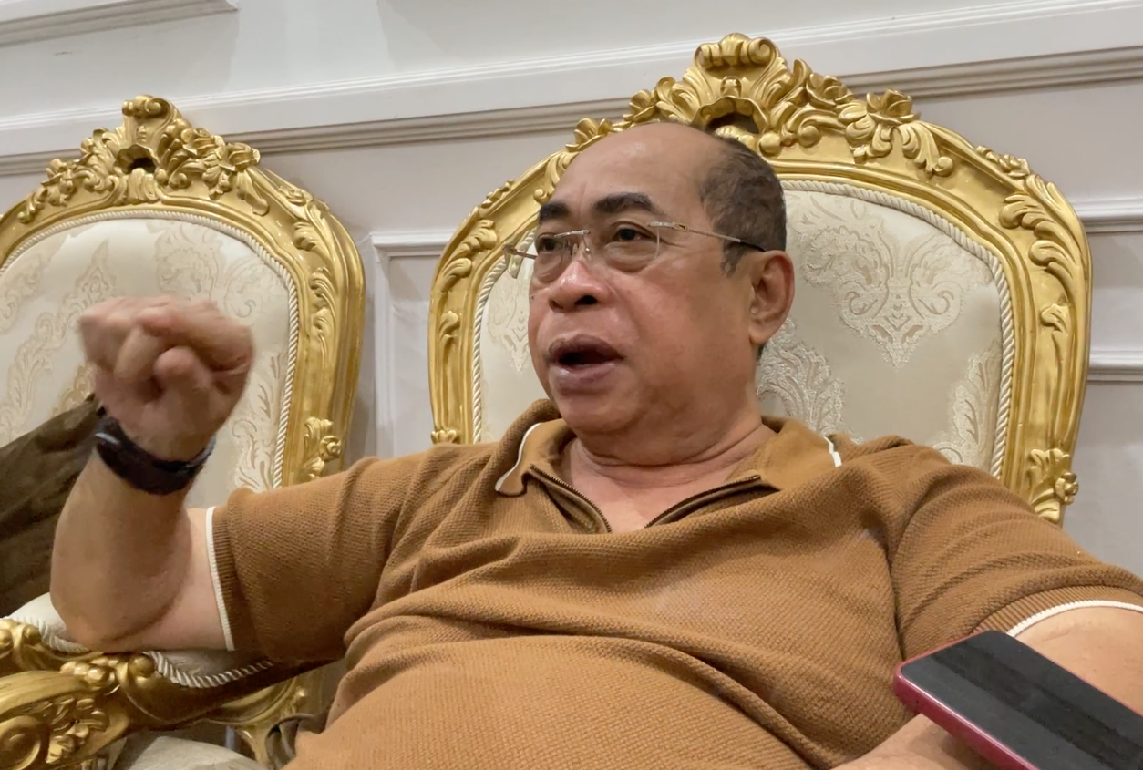 Wali Kota Gorontalo, H. Adhan Dambea, S.Sos., SH., MA, menegaskan bahwa kegiatan tersebut tidak hanya meresahkan, tetapi juga terindikasi sebagai usaha yang terkoordinir dan dipekerjakan oleh seseorang dari luar daerah. "Ini bukan sekadar hiburan jalanan, tapi ada dugaan eksploitasi anak di bawah umur demi kepentingan pribadi," ujarnya.