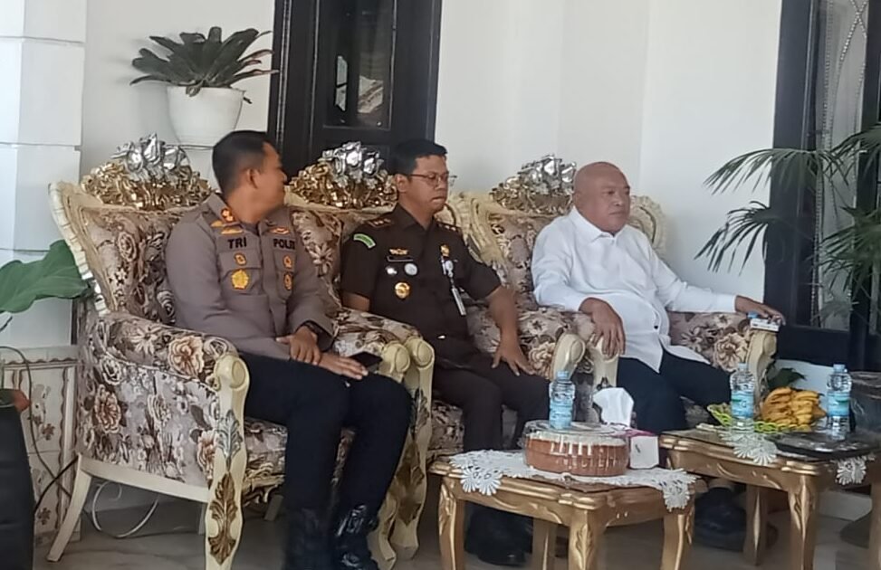 wabup tony hadiri syukuran klinik