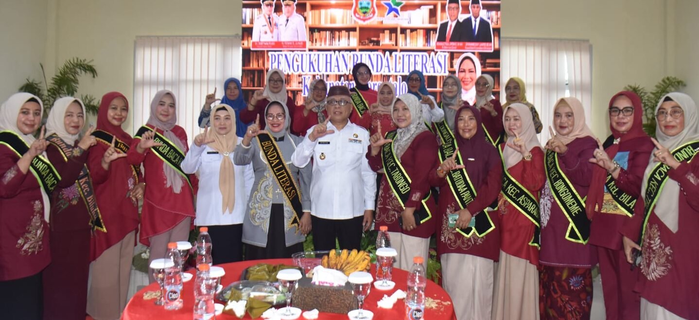 Bupati Sofyan Puhi Buka Pekan Literasi 2025, Kukuhkan Ny. Maryam Sebagai Bunda Literasi Kabgor
