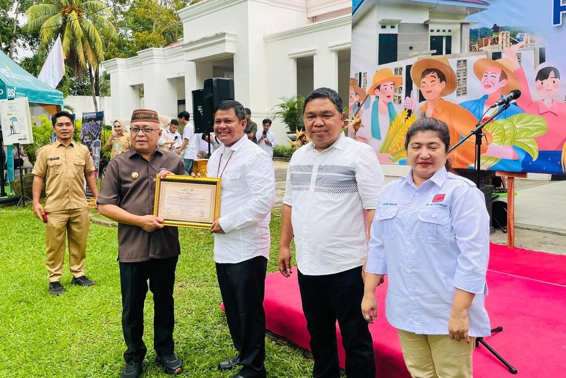 Bupati Gorontalo Launching Program Rumah Murah untuk Petani Milenial