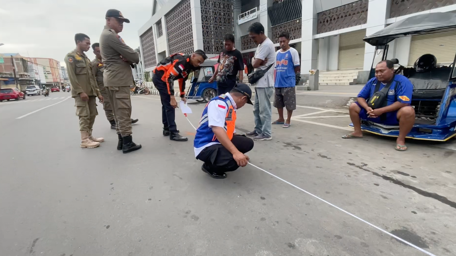 Pemkot Gorontalo Tertibkan Parkir Liar, Ukur Ulang Lahan di Sejumlah Titik Strategis