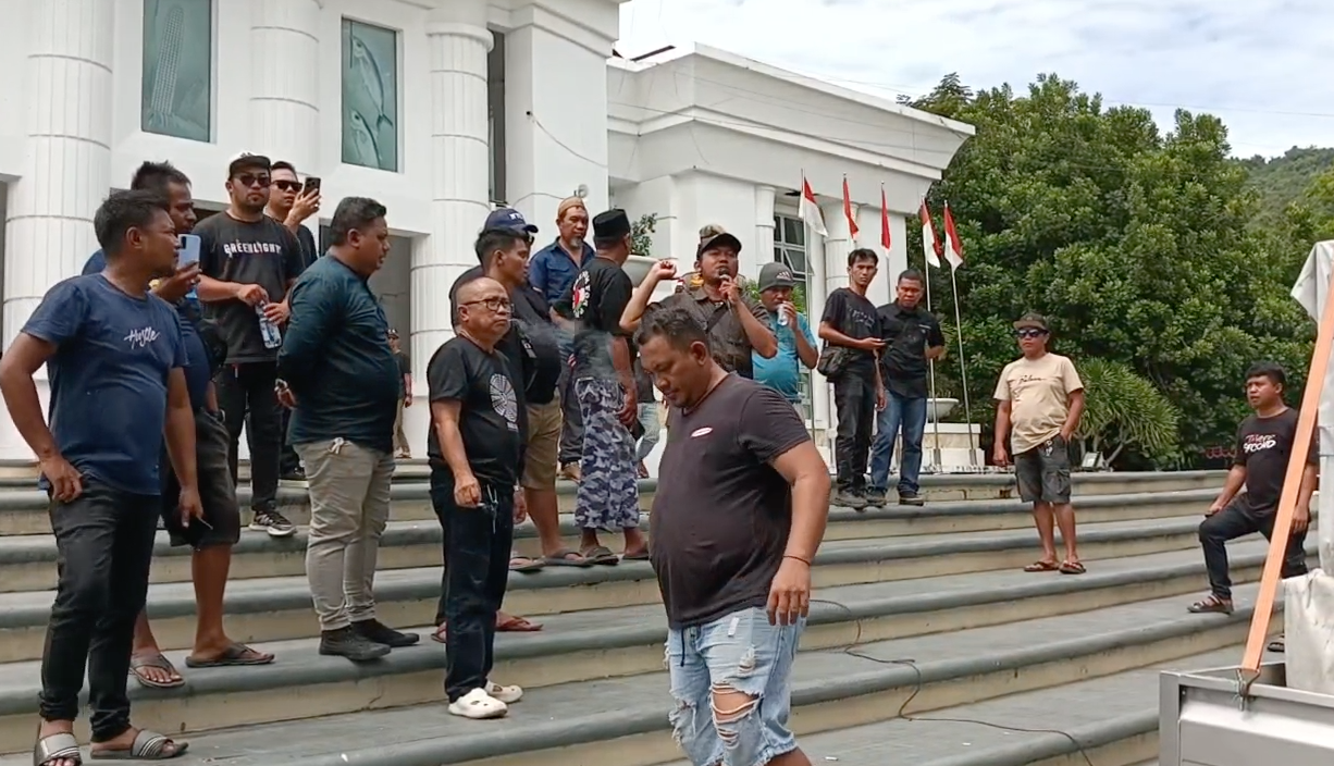 Driver Maxim Gorontalo Sampaikan Aspirasi ke DPRD